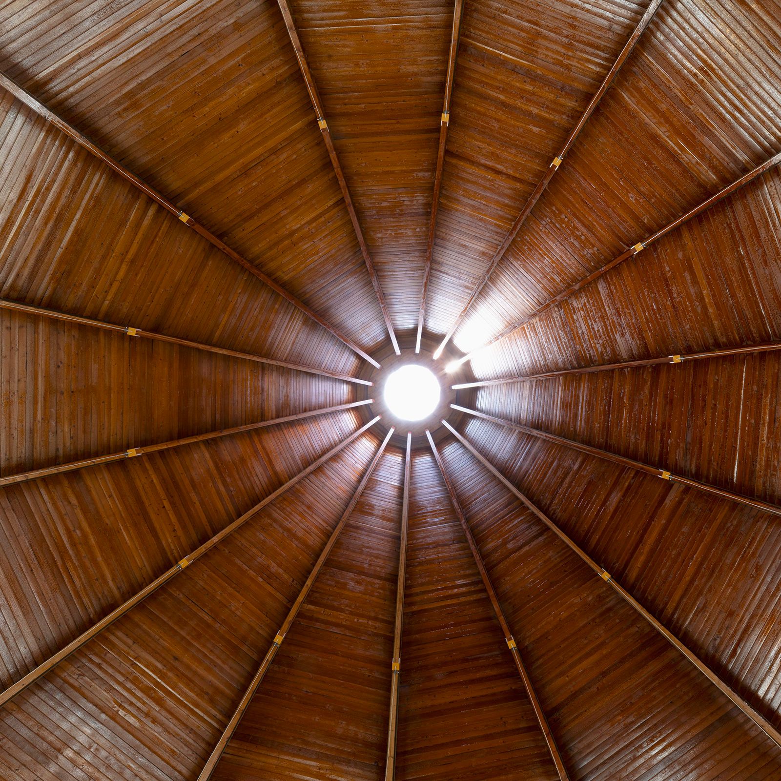 Rirchendach Stephanuskiche von innen